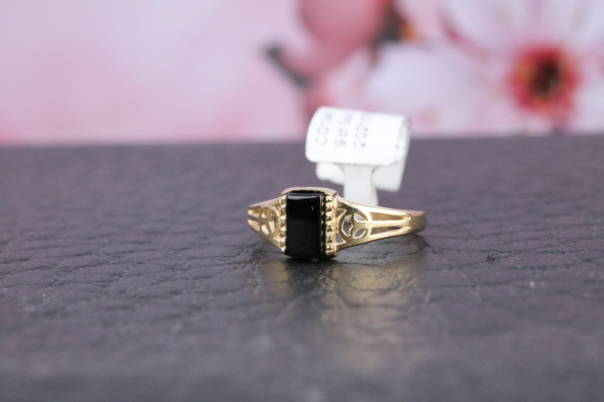 9ct Gold Onyx Ring - CO1346 - Hallmark Jewellers Formby & The Jewellers Bench Widnes
