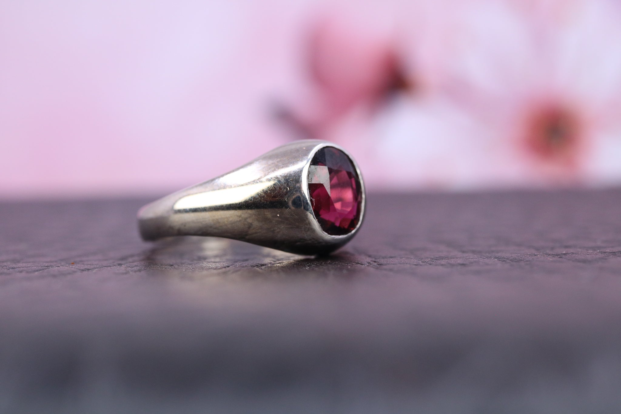 18ct White Gold Gents Ring - HJ2019 - Hallmark Jewellers Formby & The Jewellers Bench Widnes