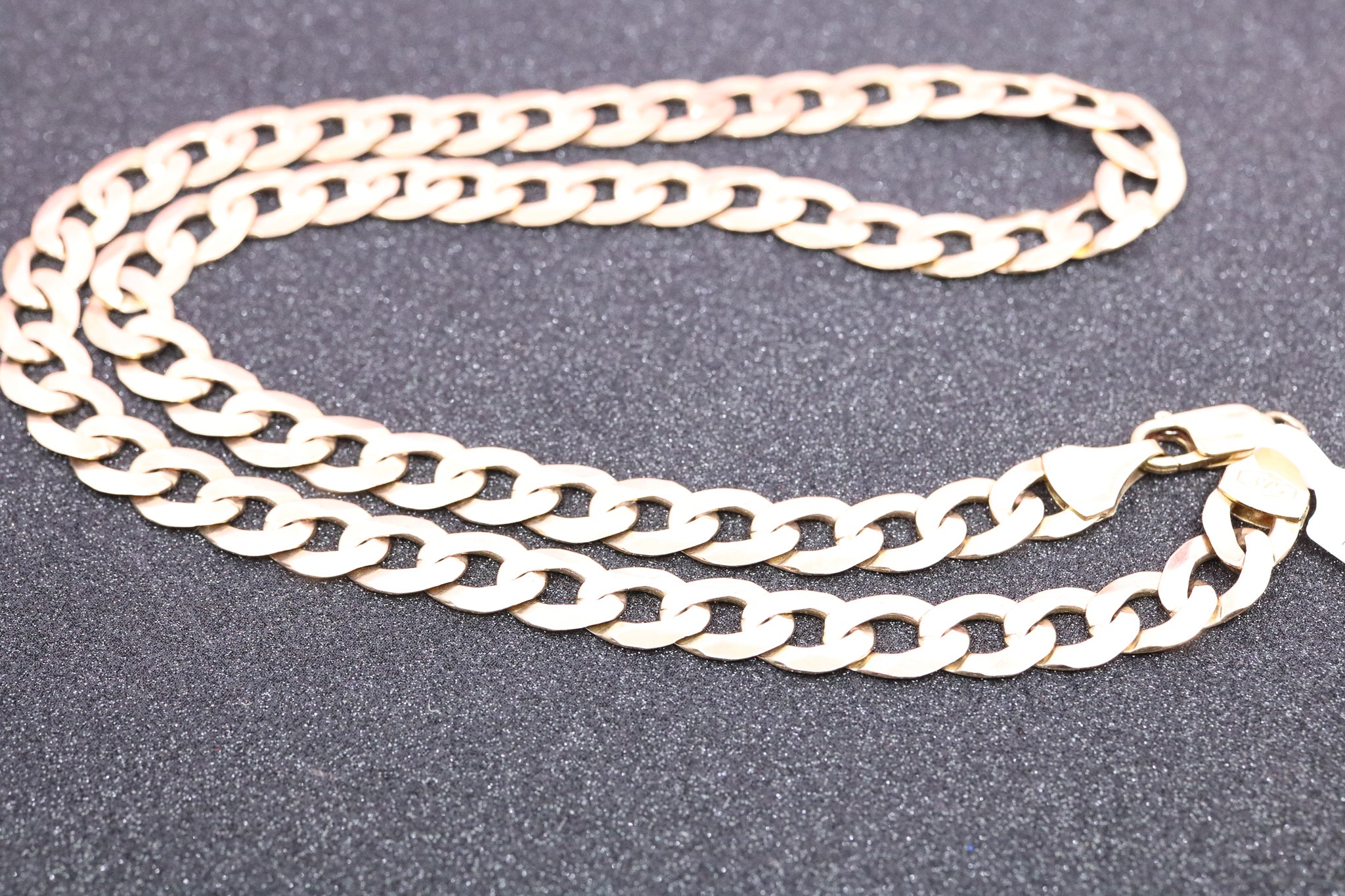 9ct Yellow Gold Gents Curb Chain - HJ2434 - Hallmark Jewellers Formby & The Jewellers Bench Widnes