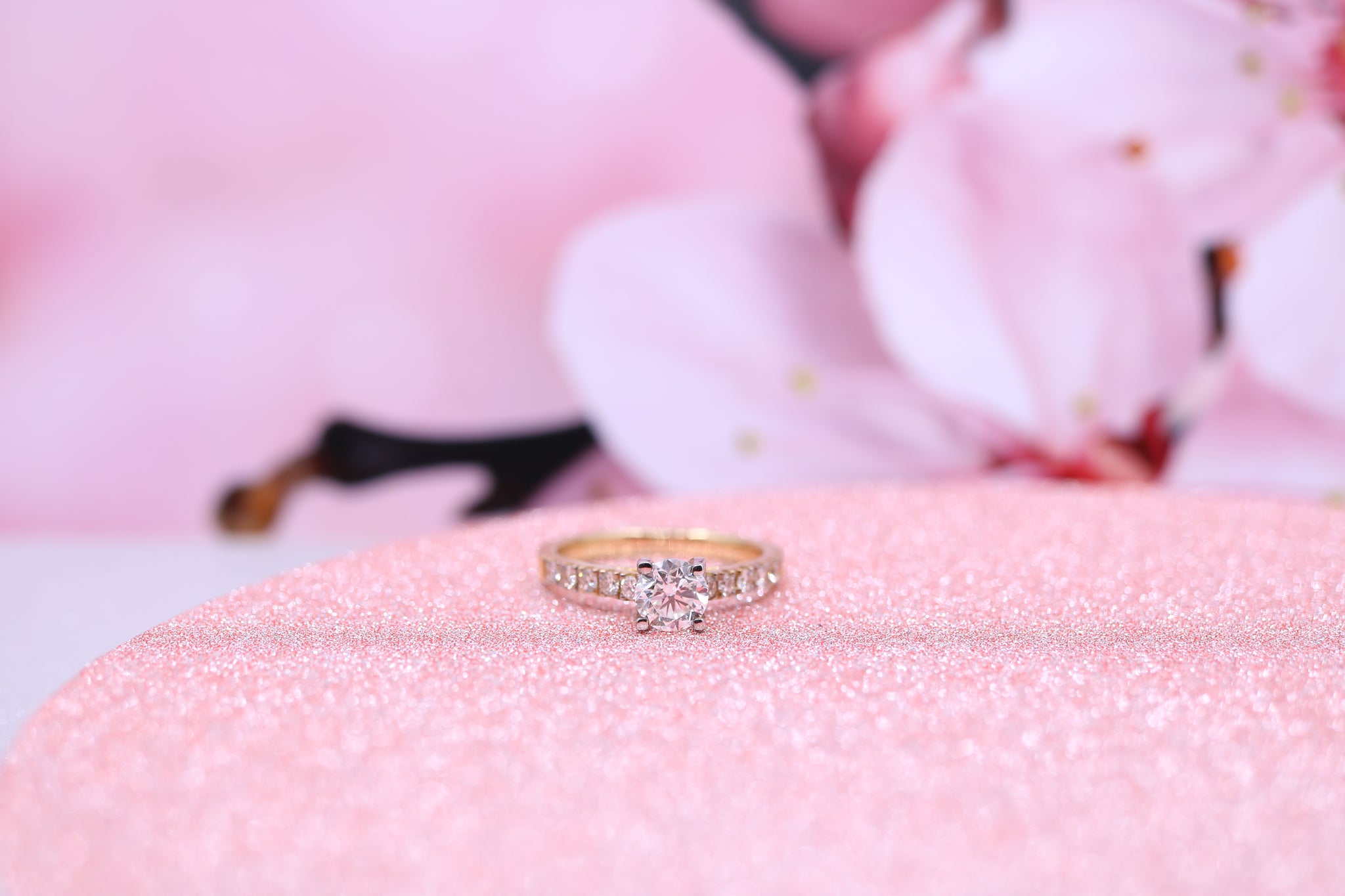 18ct Yellow Gold Diamond Ring 1.28ct - W1811 - Hallmark Jewellers Formby & The Jewellers Bench Widnes