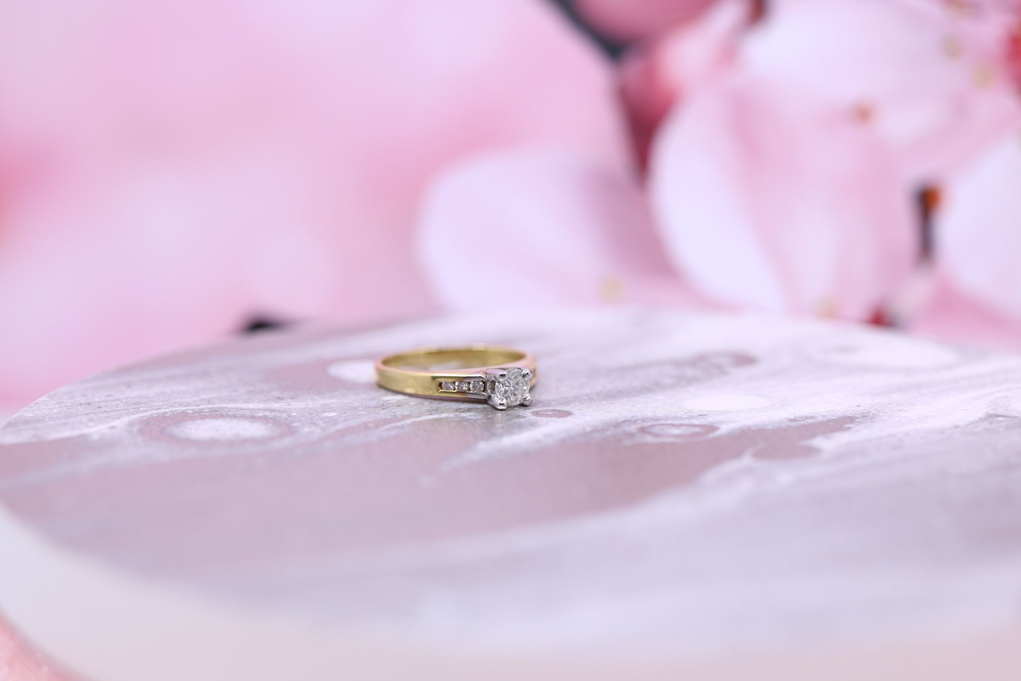 18ct Yellow Gold Diamond Ring 0.25ct - W1803 - Hallmark Jewellers Formby & The Jewellers Bench Widnes