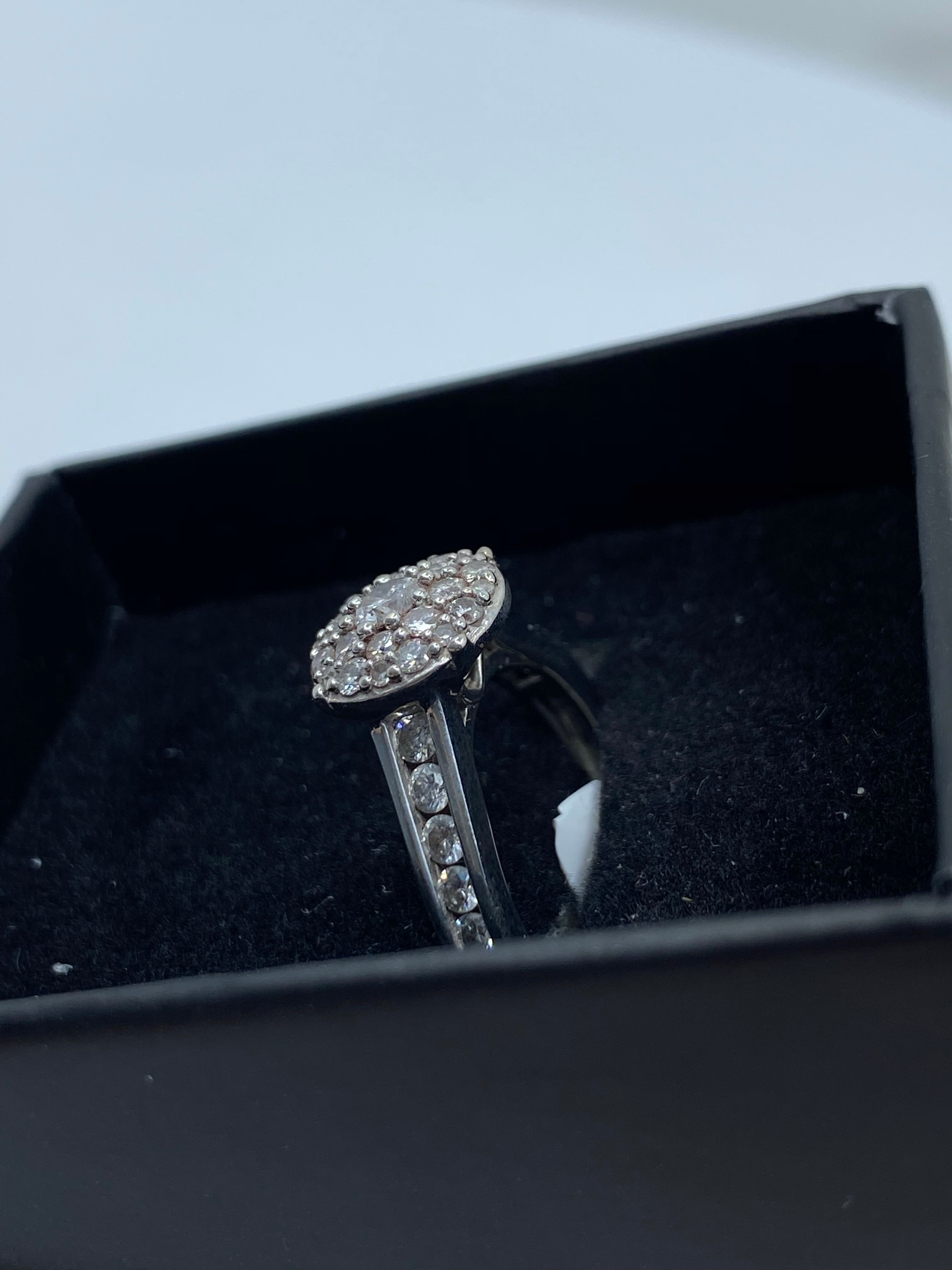 18ct White Gold & Diamond 0.73ct - HJ029 - Hallmark Jewellers Formby & The Jewellers Bench Widnes