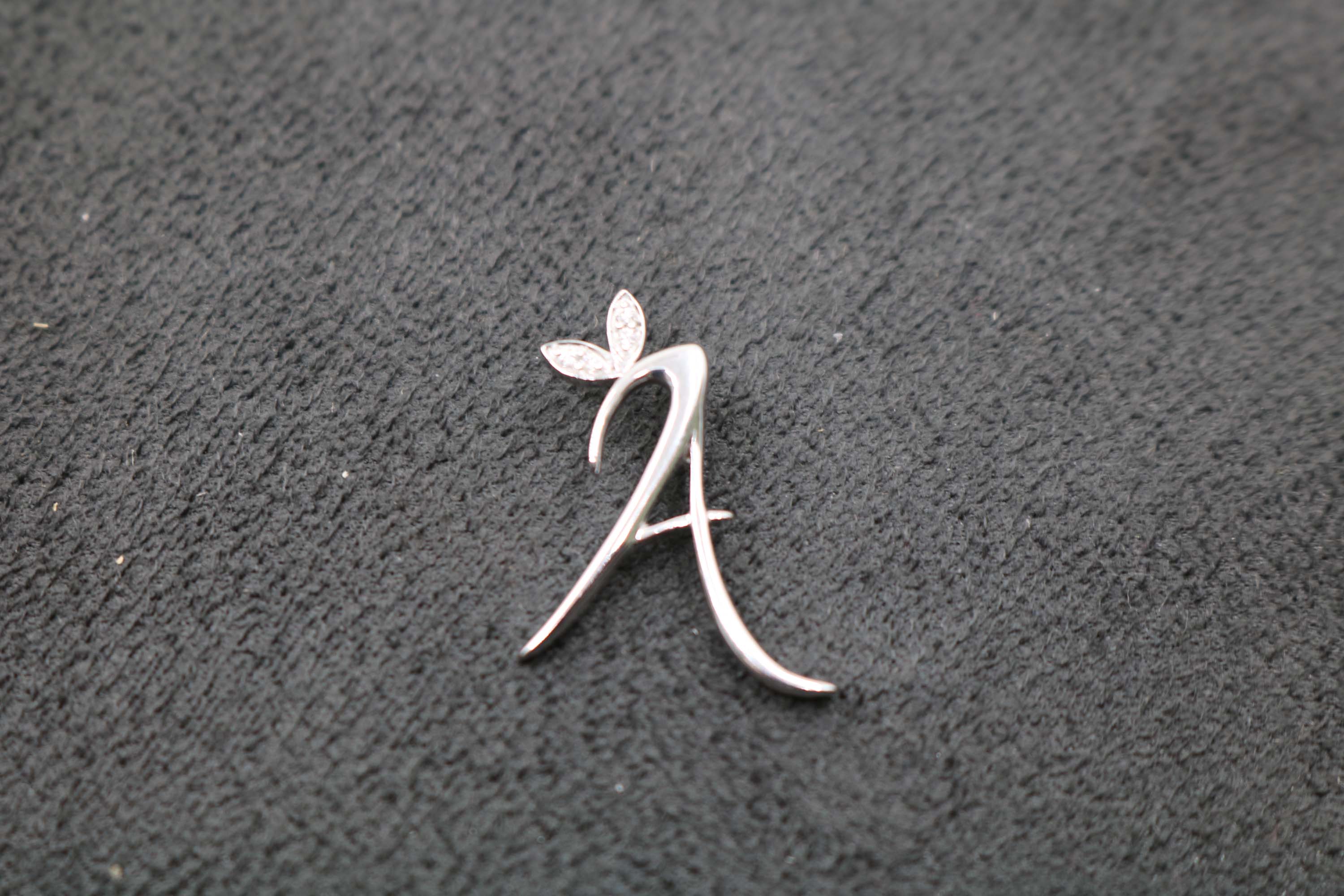 Silver Initial with Diamond Detail - Hallmark Jewellers Formby & The Jewellers Bench Widnes