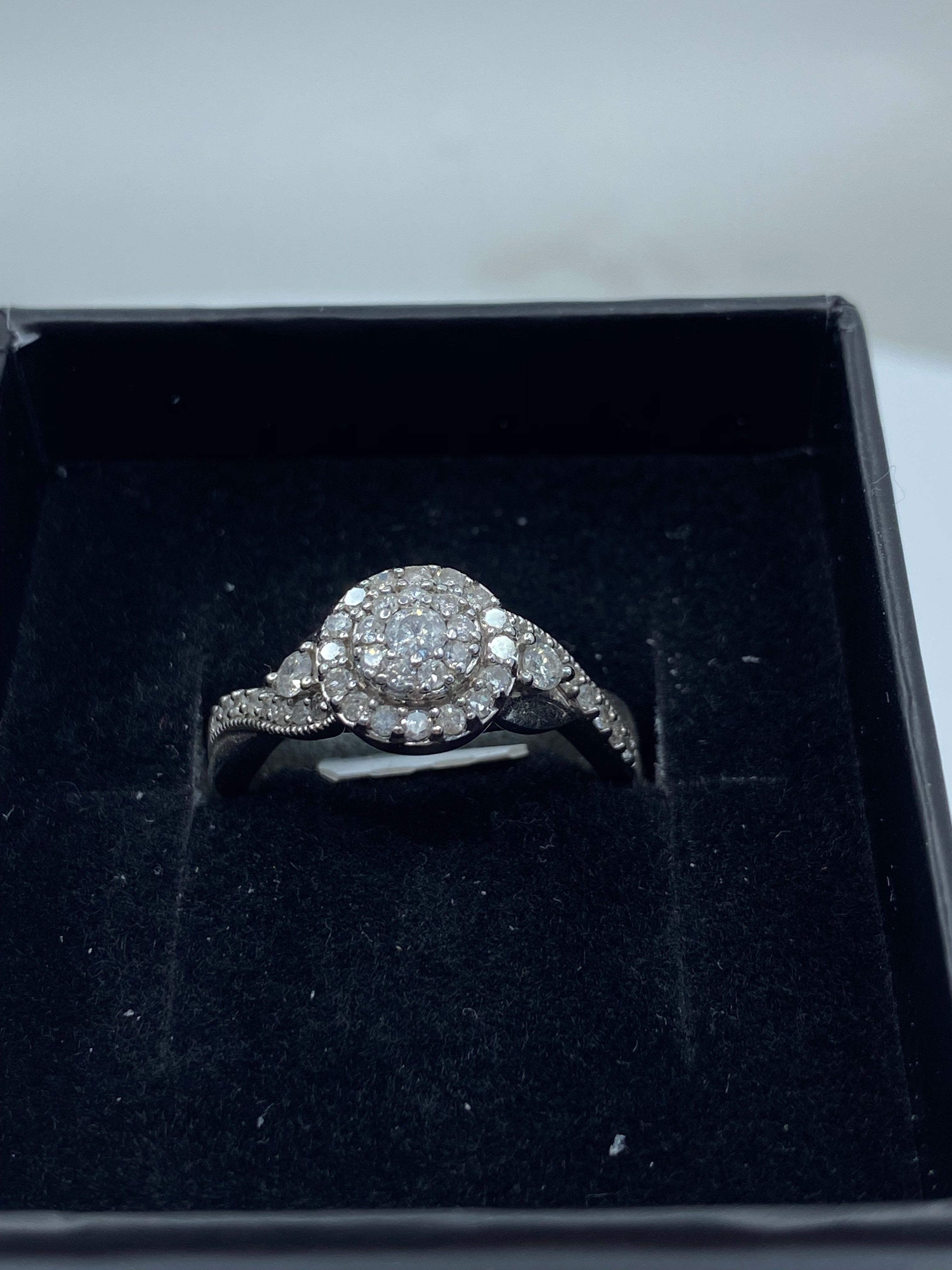 9ct White Gold & Diamond - HJ016 - Hallmark Jewellers Formby & The Jewellers Bench Widnes