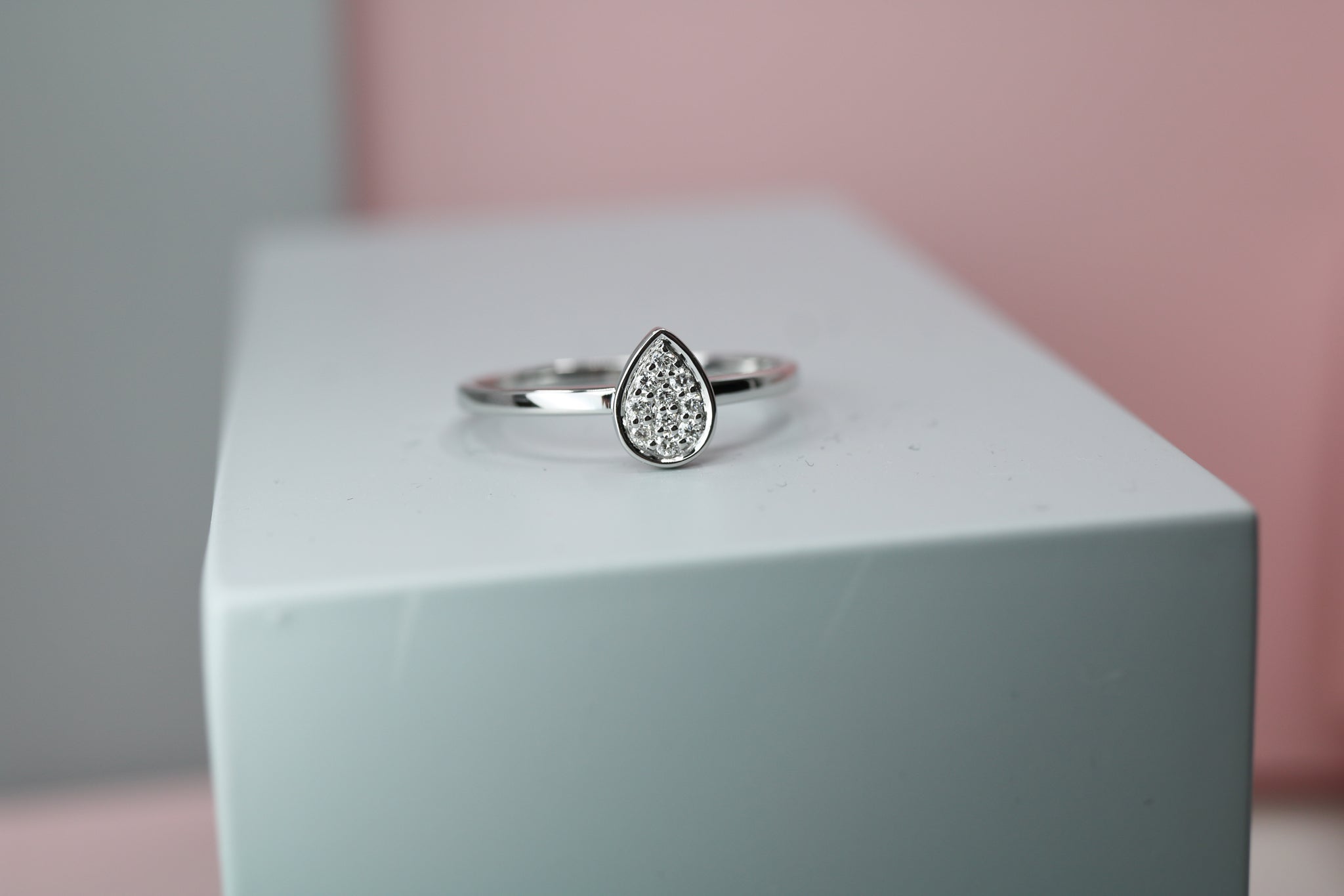 18ct Gold Geometric Pave Diamond Ring - HJ3014 - Hallmark Jewellers Formby & The Jewellers Bench Widnes