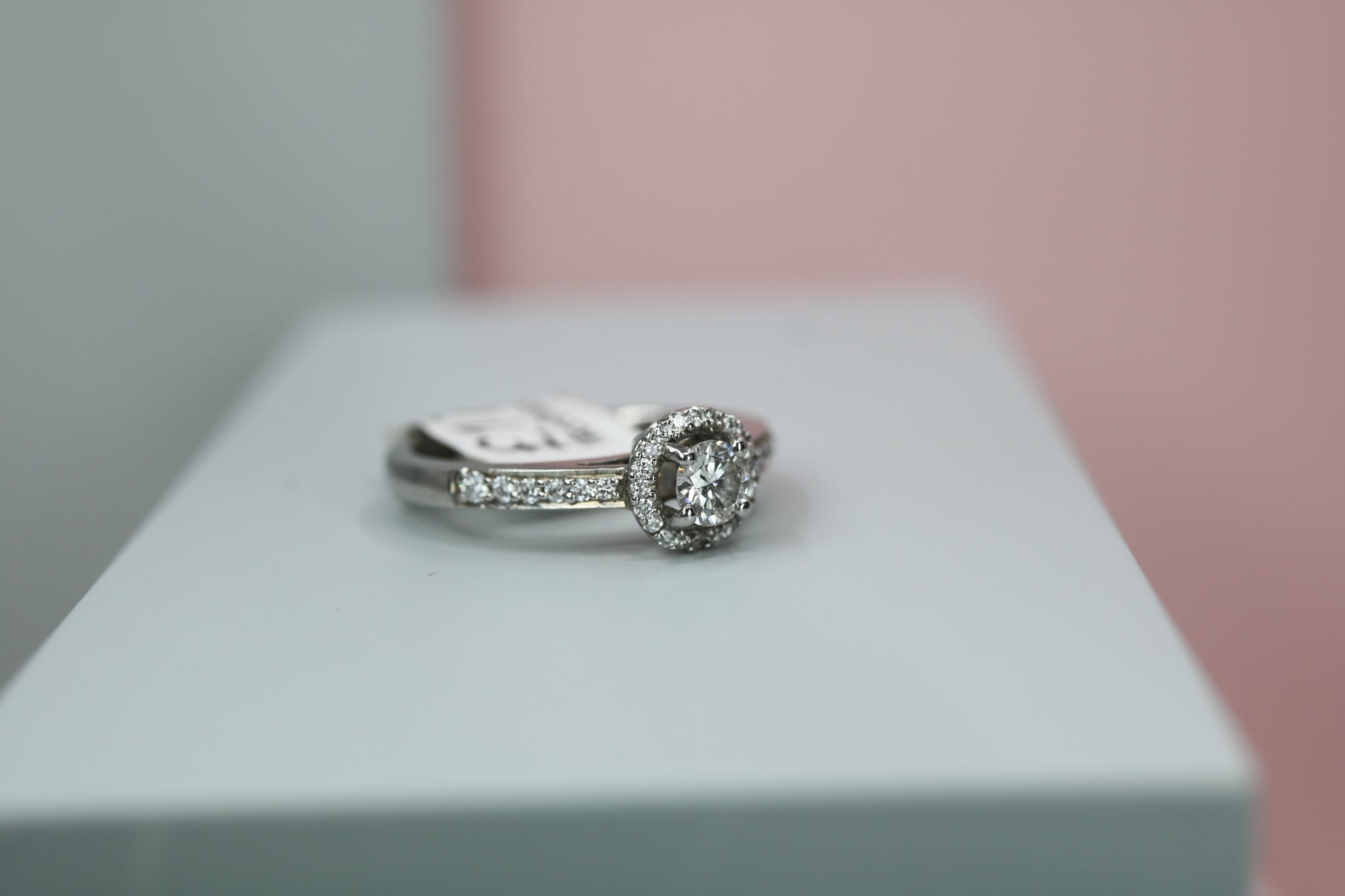 18ct White Gold Diamond Ring - HJ2089 - Hallmark Jewellers Formby & The Jewellers Bench Widnes