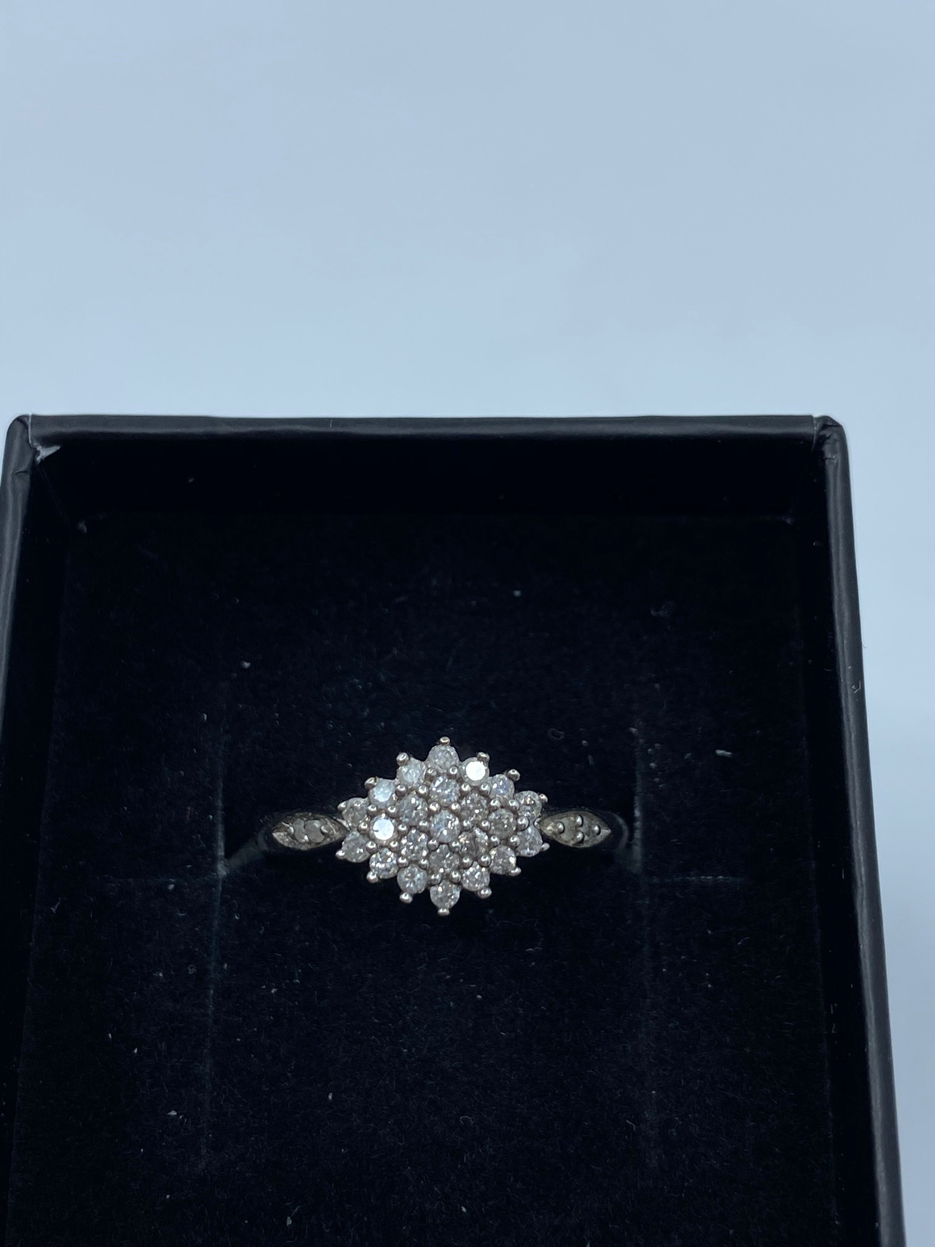 9ct White Gold & Diamond - HJ017 - Hallmark Jewellers Formby & The Jewellers Bench Widnes