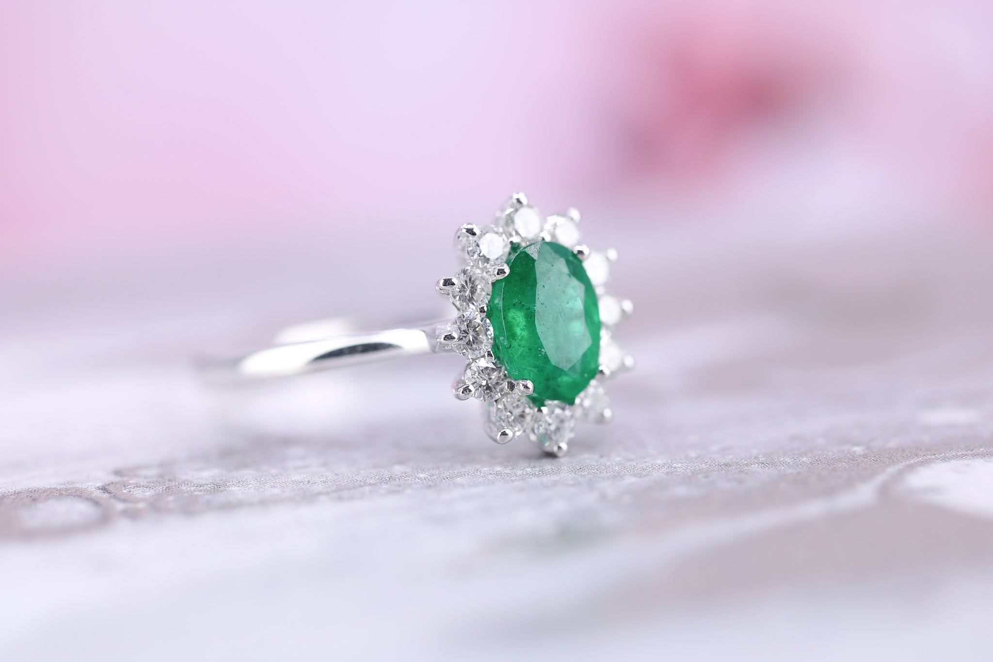 Platinum Emerald & Diamond - DR4005 - Hallmark Jewellers Formby & The Jewellers Bench Widnes