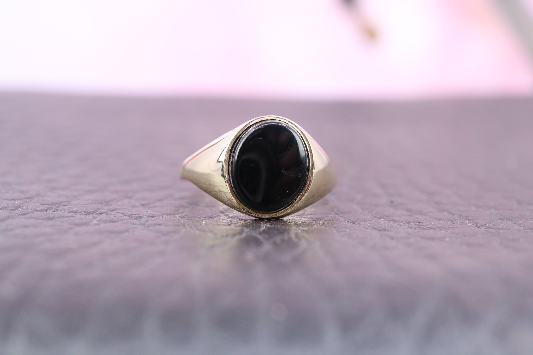 9ct Yellow Gold Cygnet Ring - HJ2588 - Hallmark Jewellers Formby & The Jewellers Bench Widnes