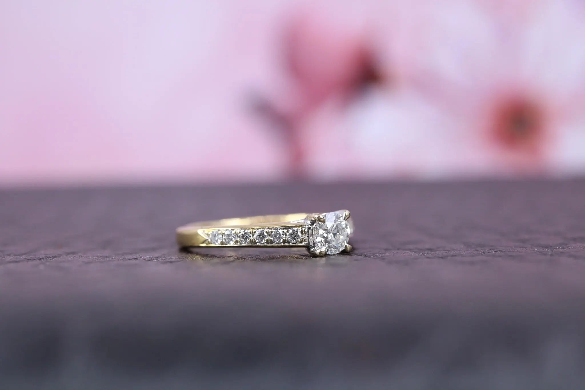 18ct Yellow Gold & Diamond Ring - W6039 - Hallmark Jewellers Formby & The Jewellers Bench Widnes
