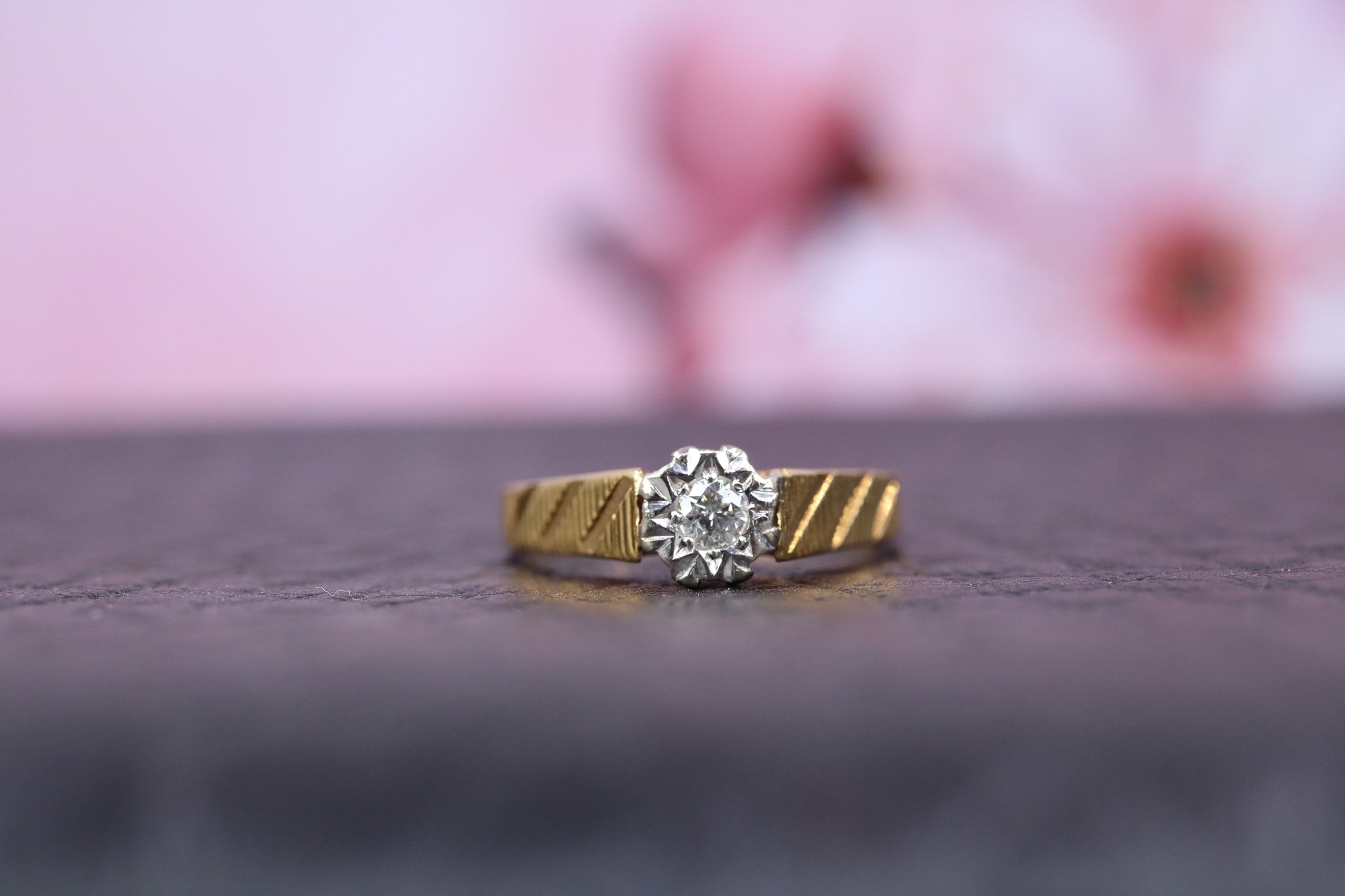18ct Yellow Gold & Diamond Ring - W6040 - Hallmark Jewellers Formby & The Jewellers Bench Widnes