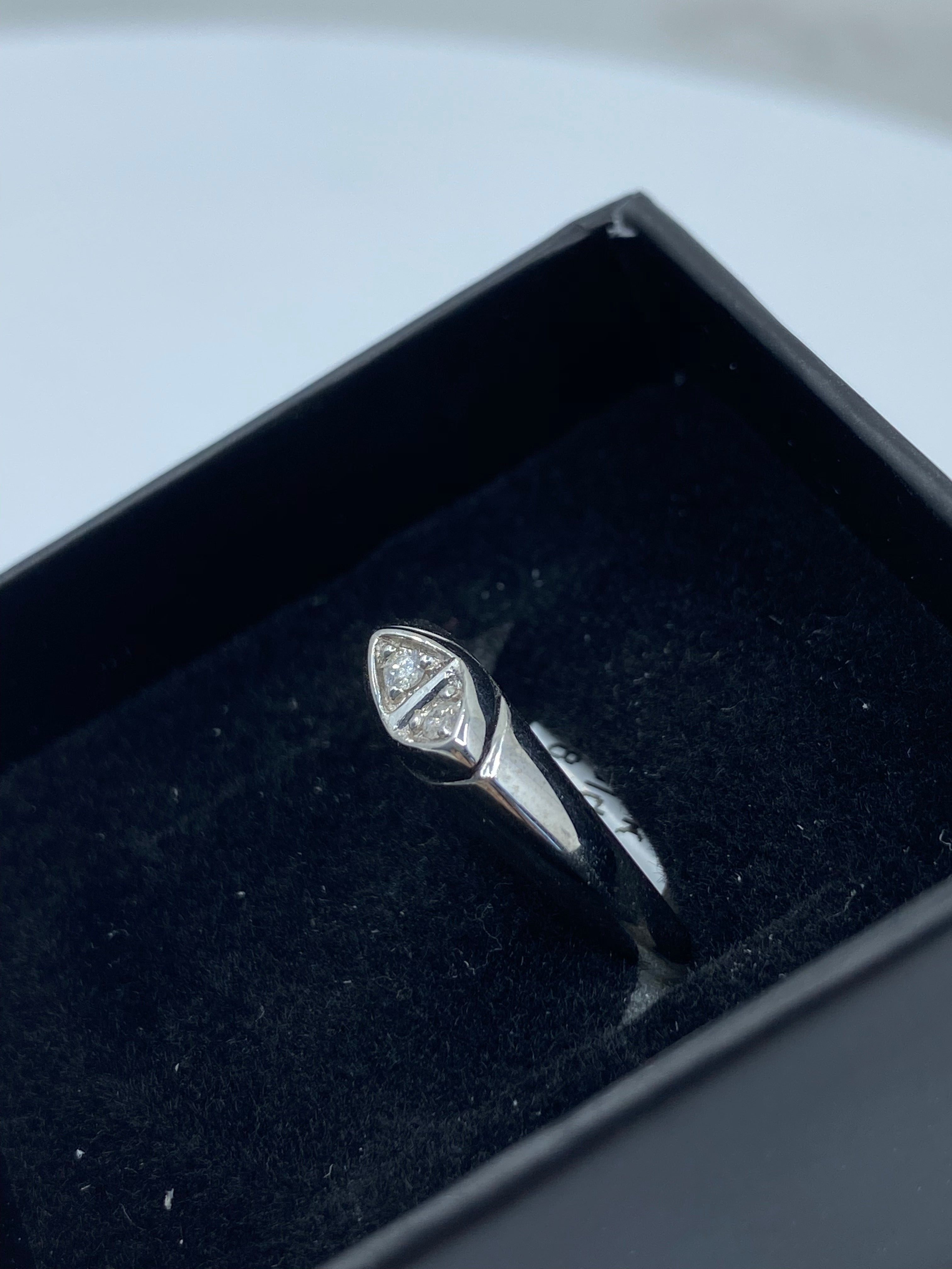 9ct White Gold & Diamond - HJ014 - Hallmark Jewellers Formby & The Jewellers Bench Widnes