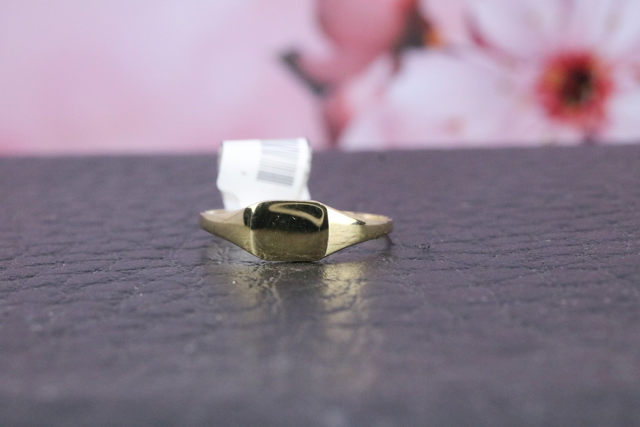 9ct Gold Cygnet Ring - CO1303 - Hallmark Jewellers Formby & The Jewellers Bench Widnes