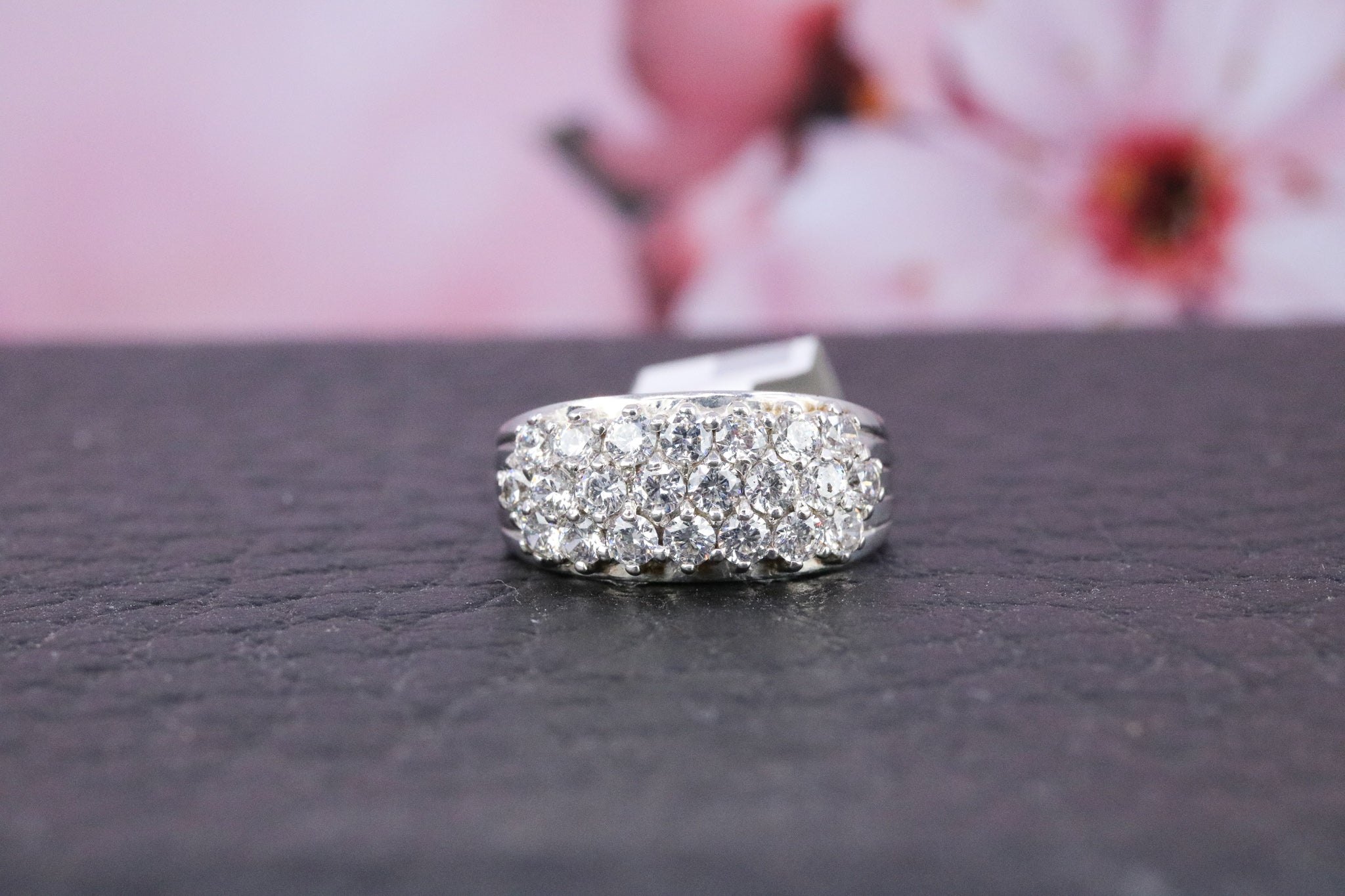 9ct White Gold Ring - CO1372 - Hallmark Jewellers Formby & The Jewellers Bench Widnes