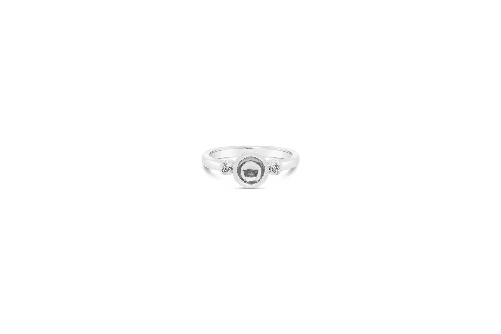 Forever Close Ring - MJ072 - Hallmark Jewellers Formby & The Jewellers Bench Widnes