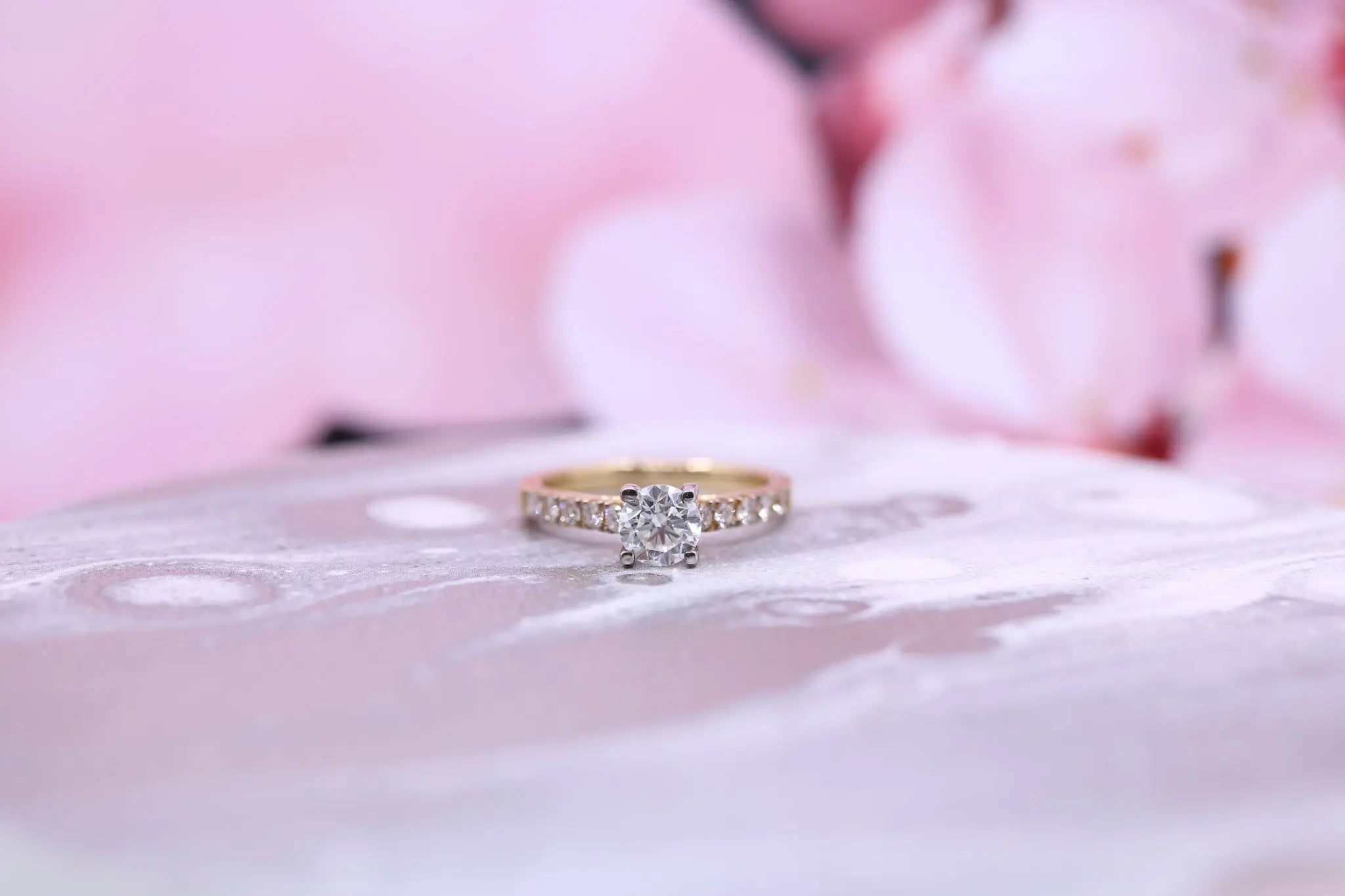 18ct Yellow Gold Diamond Ring 1.28ct - W1811 - Hallmark Jewellers Formby & The Jewellers Bench Widnes
