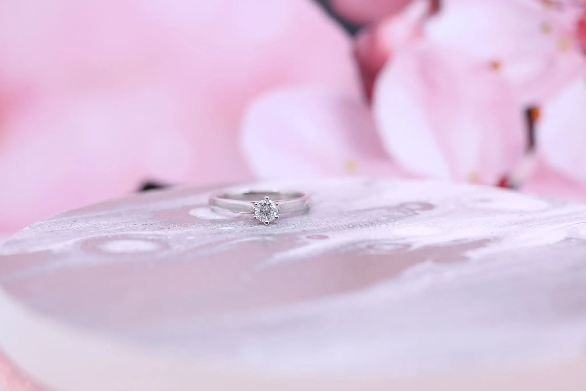 9ct White Gold Diamond Ring 0.35ct - W1835 - Hallmark Jewellers Formby & The Jewellers Bench Widnes