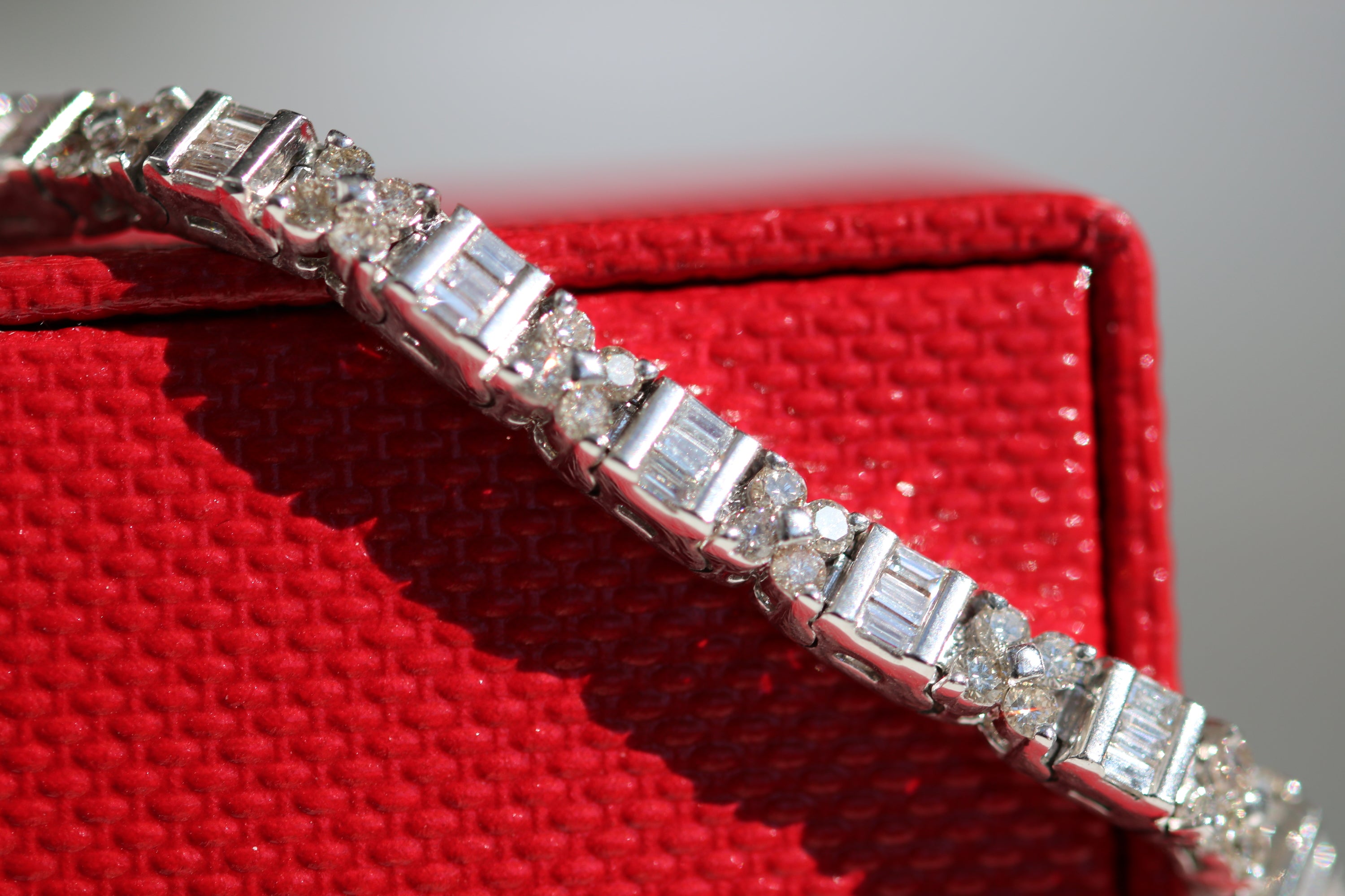 18ct White Gold Diamond Bracelet 4.00ct  - HJ096 - Hallmark Jewellers Formby & The Jewellers Bench Widnes