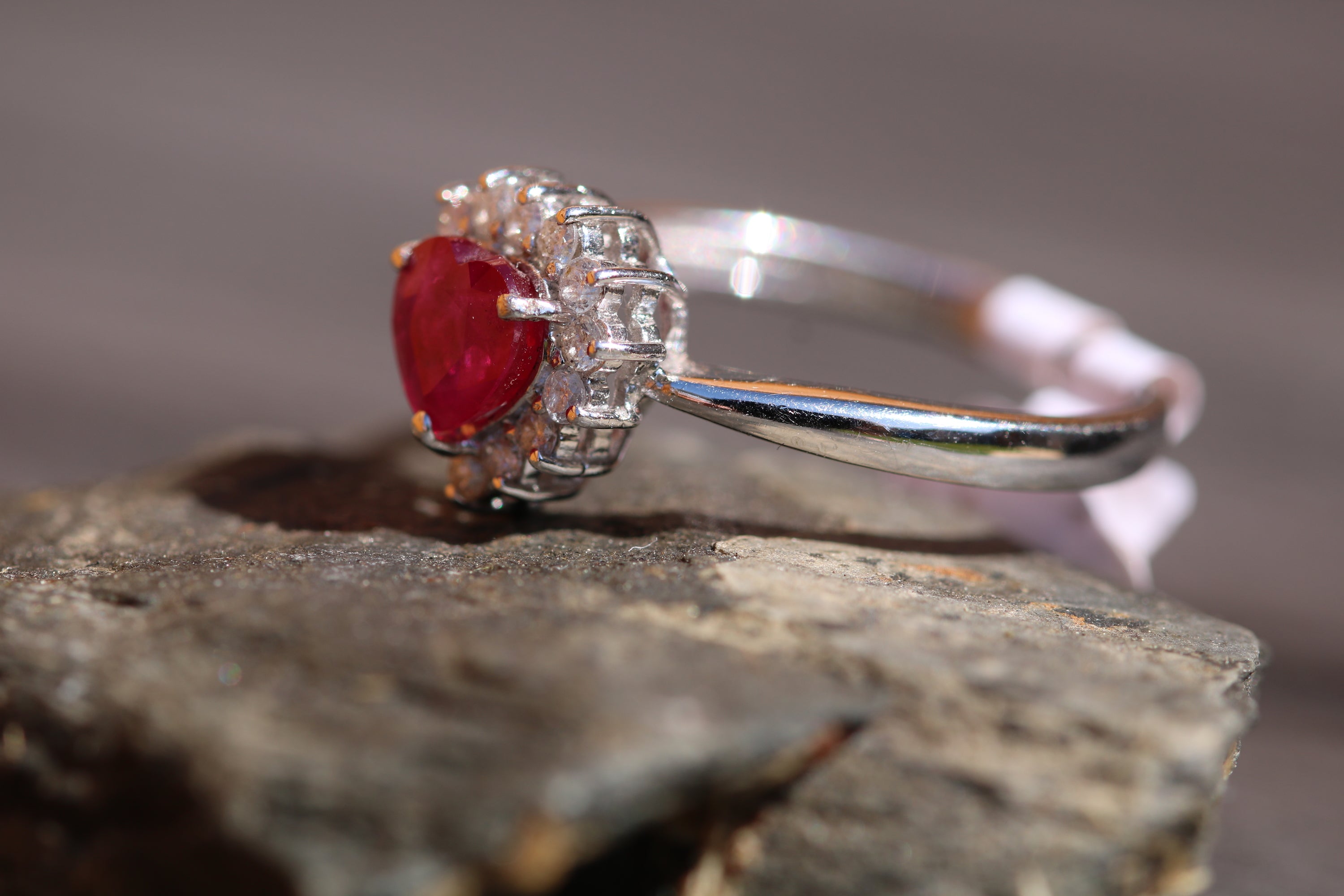 14ct White Gold Ruby & Diamond - HJ090 - Hallmark Jewellers Formby & The Jewellers Bench Widnes