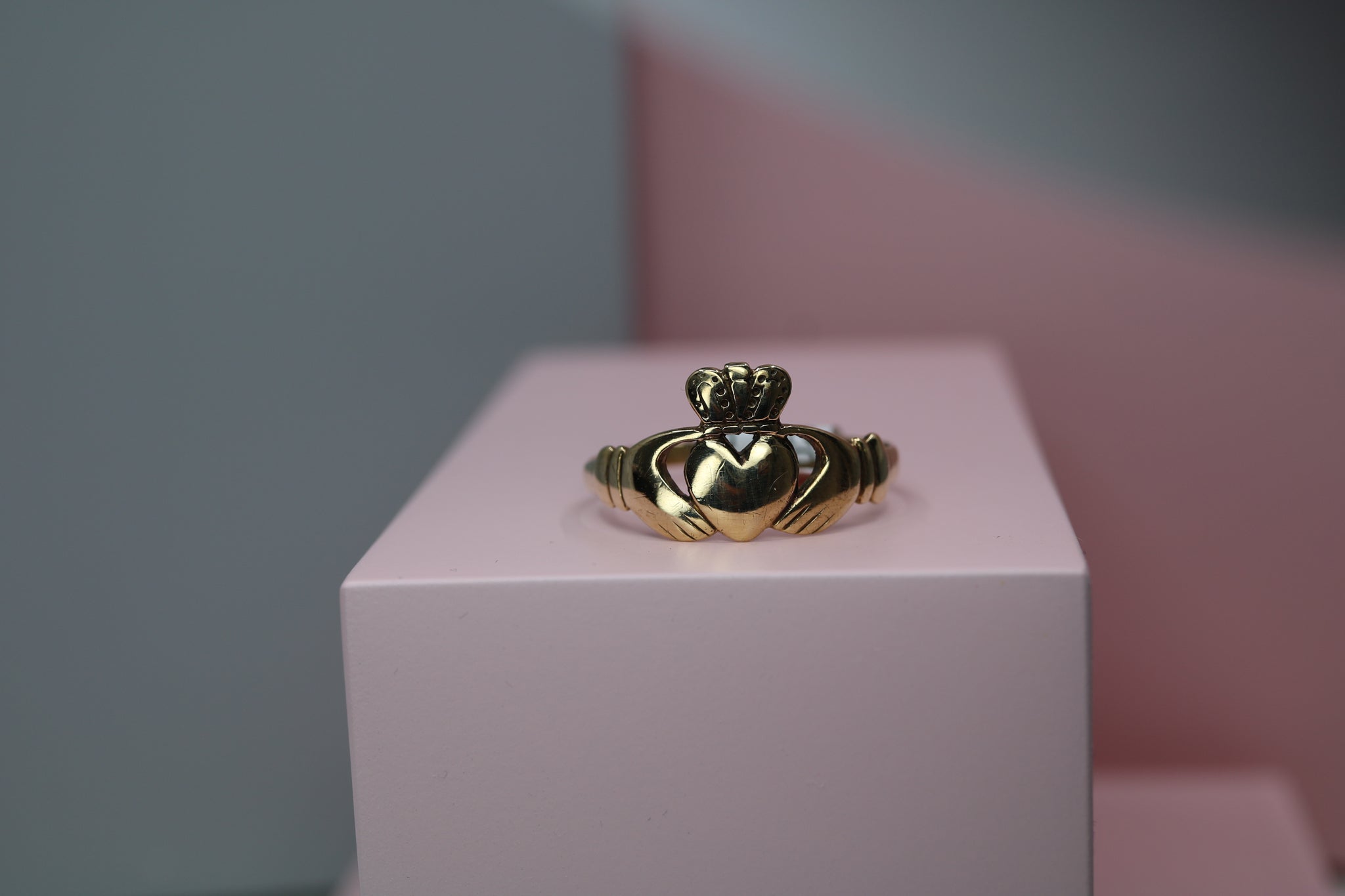 9ct Gents Claddagh Ring - HJ1010 - Hallmark Jewellers Formby & The Jewellers Bench Widnes