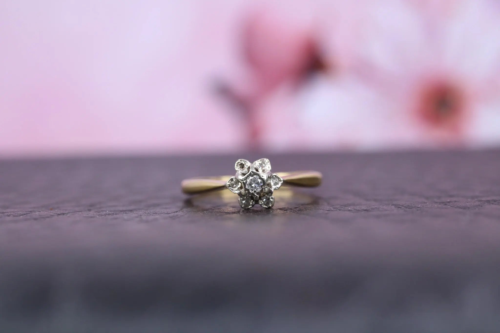 18ct Yellow Gold & Diamond Ring - W6031 - Hallmark Jewellers Formby & The Jewellers Bench Widnes