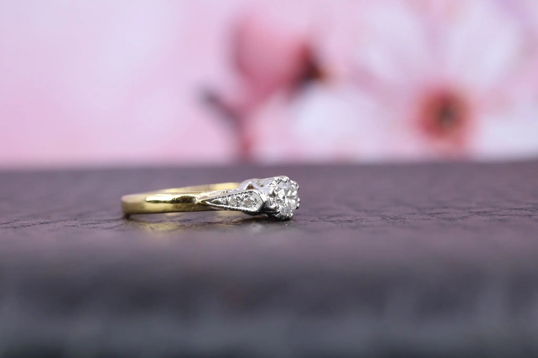 18ct Yellow Gold & Diamond Ring - W6087 - Hallmark Jewellers Formby & The Jewellers Bench Widnes