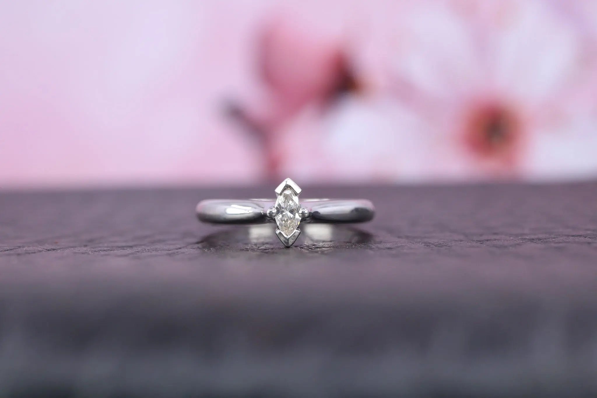 9ct White Gold & Diamond Ring - W6088 - Hallmark Jewellers Formby & The Jewellers Bench Widnes