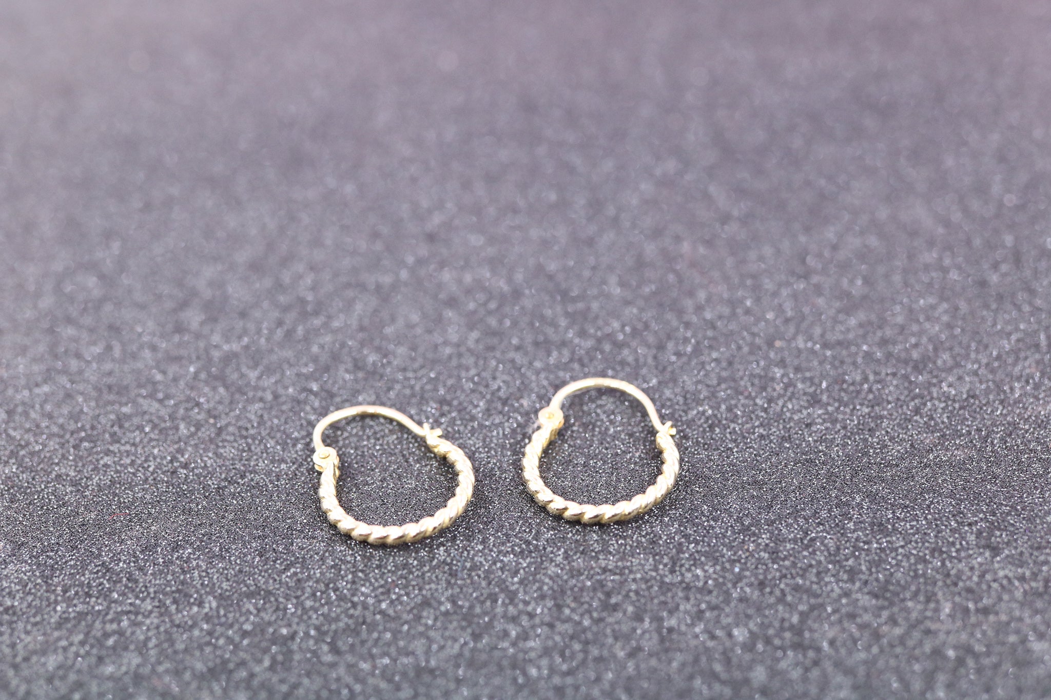 9ct Yellow Gold Earrings - HJ2760 - Hallmark Jewellers Formby & The Jewellers Bench Widnes